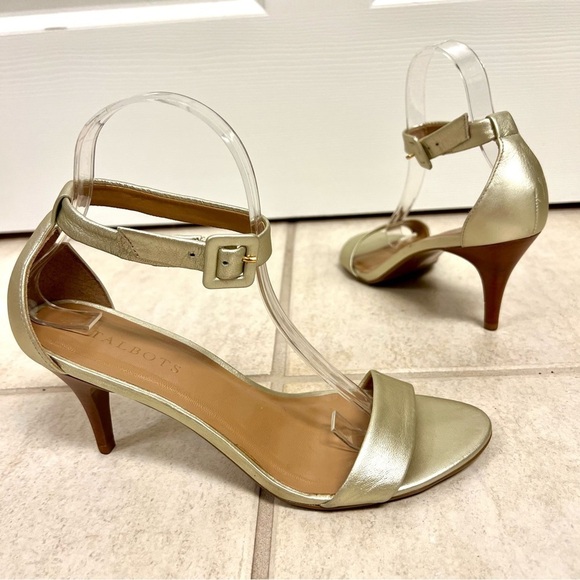 Talbots Gold Leather Metallic Heels Size 8.5 Sling back Made in Brazil luxury - Picture 1 of 10